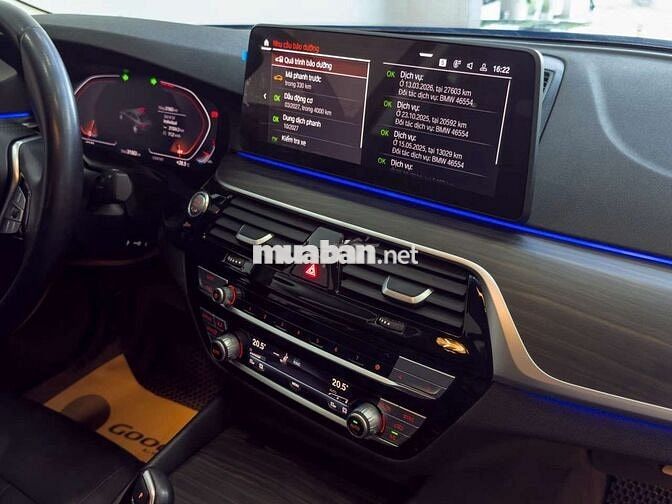 BMW 520i Luxury Line 2022 Black Edition cực đẹp
