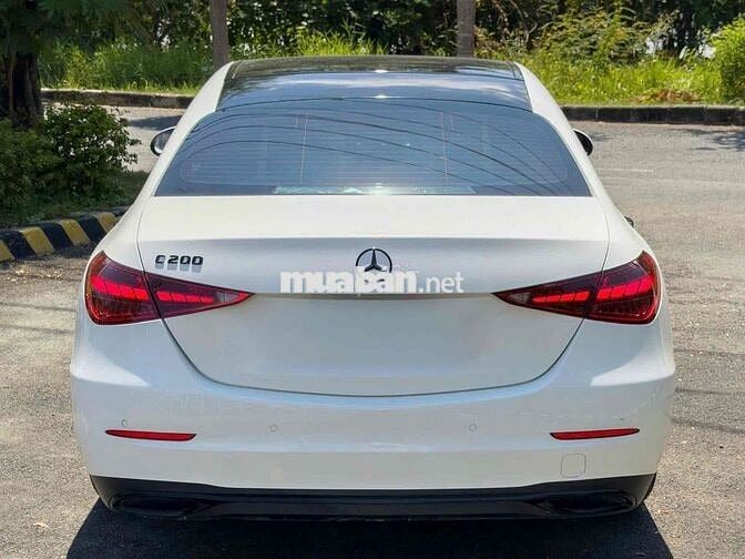 Mercedes C200 Avantgarde Plus 2022 Lướt 27.000km