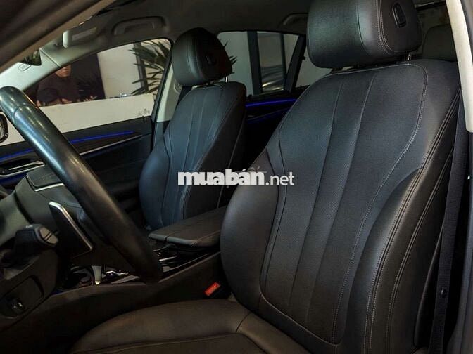 BMW 520i Luxury Line 2022 Black Edition cực đẹp