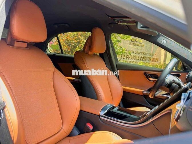 Mercedes C200 Avantgarde Plus 2022 Lướt 27.000km