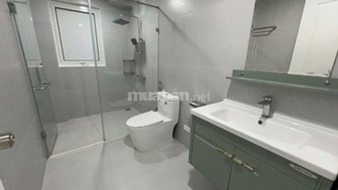 CHO THUÊ LÂU DÀI nhà chất lượng cao  tại số 35b ngõ 399 Âu Cơ, Tây Hồ.