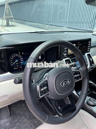 KIA SORENTO 2.2 AT AWD