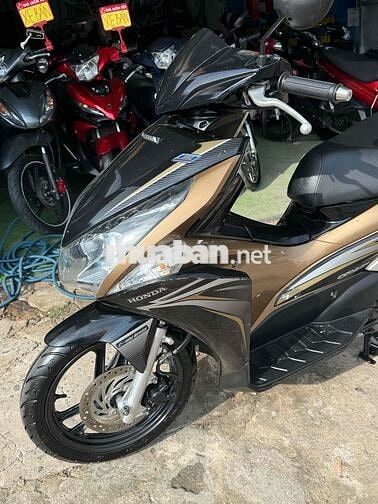 Honda Air Blade 110 Đen Vàng đồng