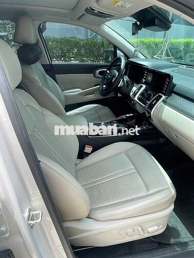 KIA SORENTO 2.2 AT AWD