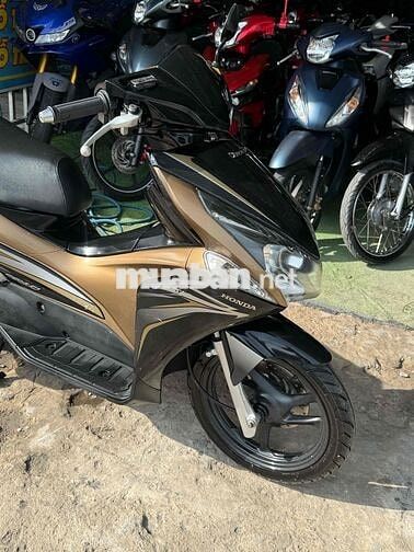 Honda Air Blade 110 Đen Vàng đồng