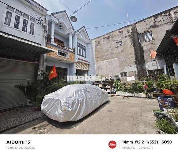 Bán Nhà Chợ Tân Long, P. Dĩ An, TP. HCM. Đường Xe Hơi Đậu Trước Nhà 