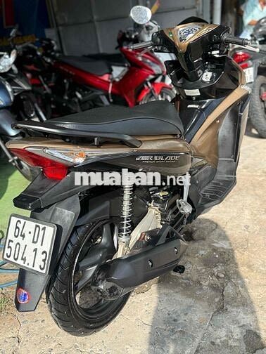 Honda Air Blade 110 Đen Vàng đồng