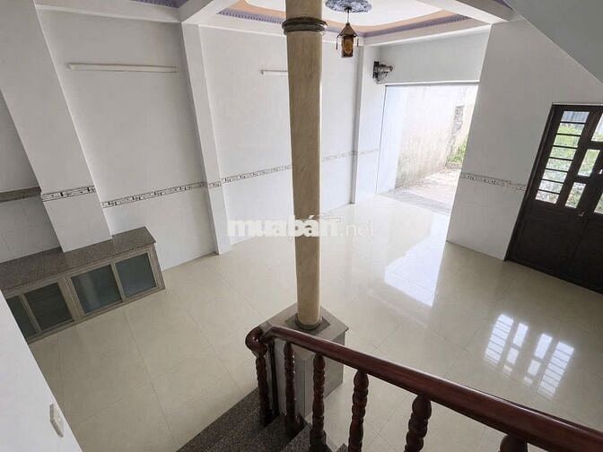 Bán Nhà Chợ Tân Long, P. Dĩ An, TP. HCM. Đường Xe Hơi Đậu Trước Nhà 