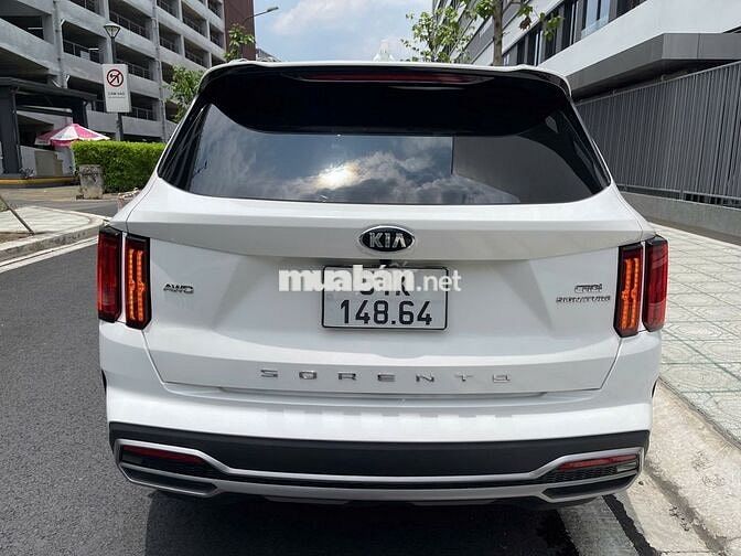 KIA SORENTO 2.2 AT AWD