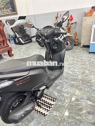 Honda Lead 4V Special Edition 2023 Đen 8000 km
