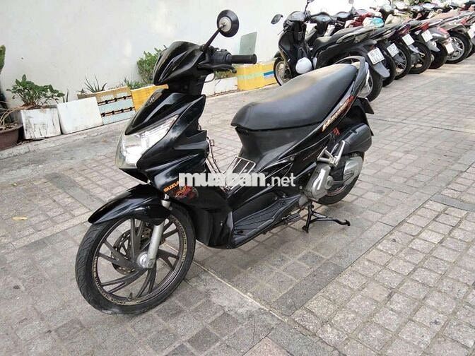 Suzuki Hayate 125