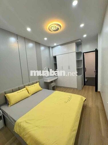 Bán gấp nhà 5 tầng 26m sổ riêng Ngõ chợ  Khâm Thiên