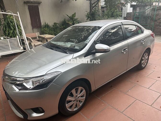 Toyota Vios 2015 G 127078 km Bạc