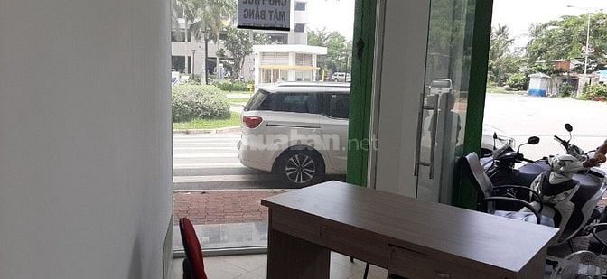 Cho Thuê 70m2 MT Trần Trọng Cung Q7 giá rẻ