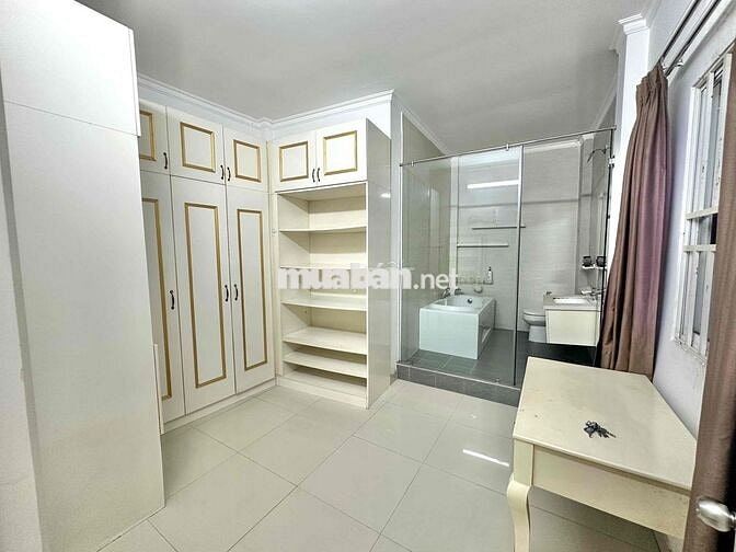 Cho thuê Nhà mới có Nội Thất Ba Đình P8 Quận 8
