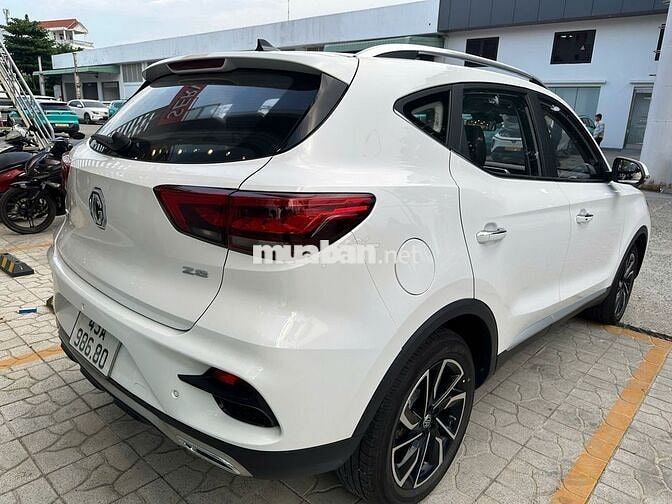 MG ZS Lux 2025 Trắng 10642 km