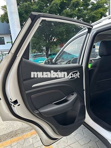 MG ZS Lux 2025 Trắng 10642 km