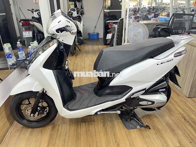 Honda Lead 2023 4val Trắng đen chính chủ