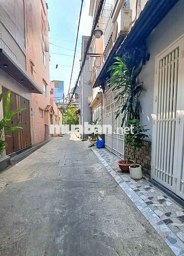 Nhà trung tâm Phú Nhuận .1trêt 1 lầu