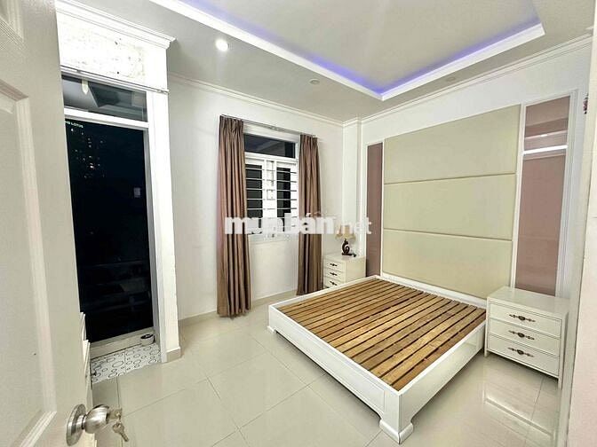 Cho thuê Nhà mới có Nội Thất Ba Đình P8 Quận 8