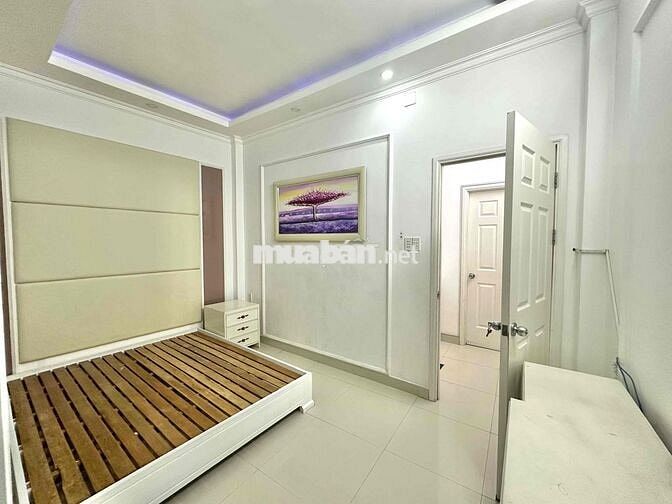 Cho thuê Nhà mới có Nội Thất Ba Đình P8 Quận 8