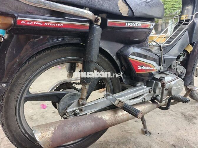 Honda Dream II Đen