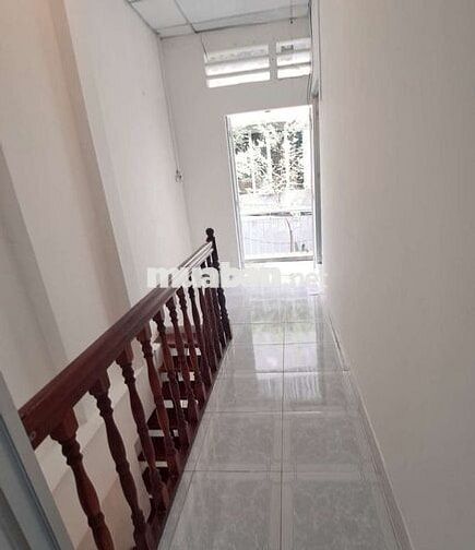 Nhà trung tâm Phú Nhuận .1trêt 1 lầu