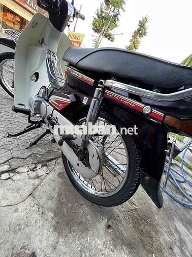 Honda Dream Thái Trắng Đen Đã sử dụng