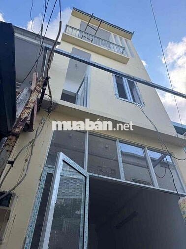 NHÀ MỚI XÂY SẠCH SẼ CHƯA AI Ở ĐẦU THÁNG 6 NHẬN NHÀ 2 LẦU 2PN 3WC Ở +VP