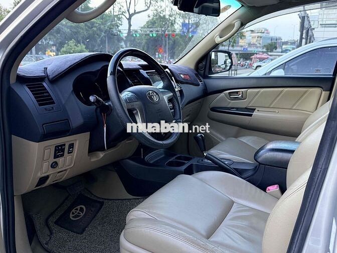 Toyota Fortuner 2016 2.7V - Cọp 81.000Km -Tại Hãng