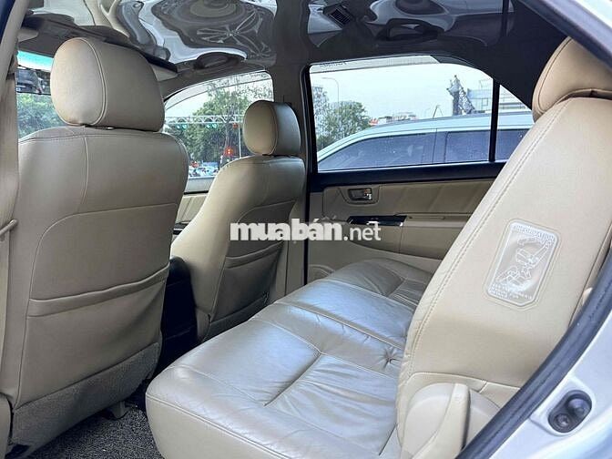 Toyota Fortuner 2016 2.7V - Cọp 81.000Km -Tại Hãng