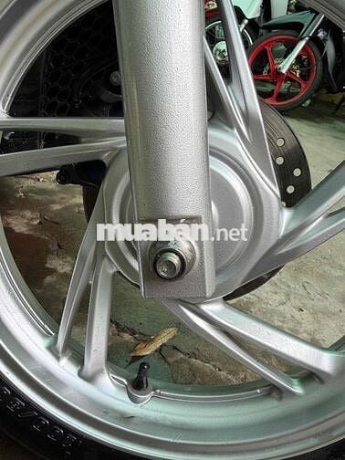 Honda SH màu Đỏ 125 2017 bs 65