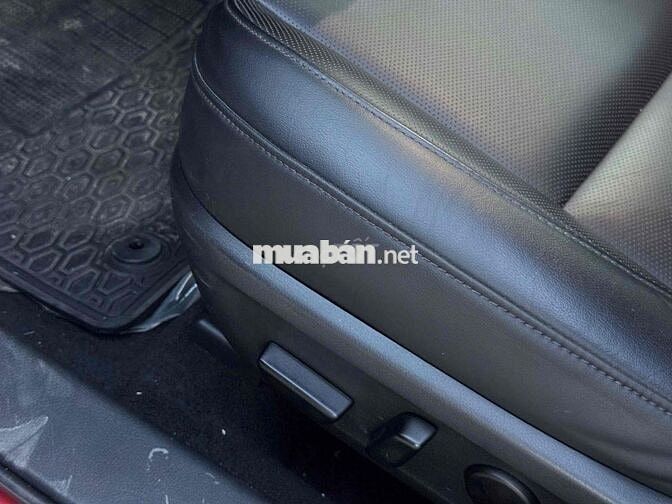 Mazda 3 Luxury 2024 Đỏ 18.700km