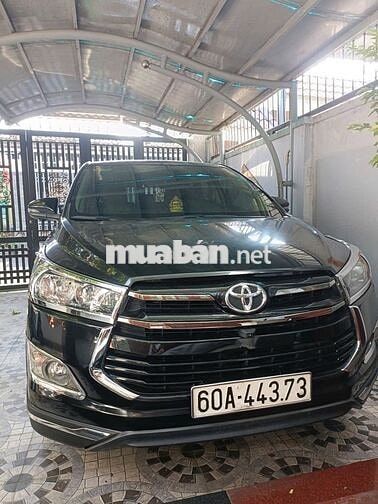 Toyota Innova Venture 2018 Đen 33505 km