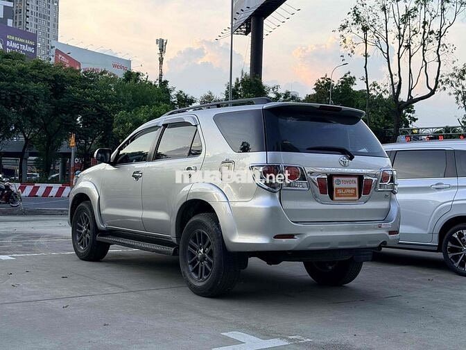 Toyota Fortuner 2016 2.7V - Cọp 81.000Km -Tại Hãng
