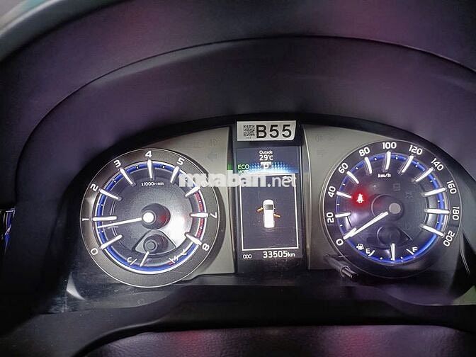 Toyota Innova Venture 2018 Đen 33505 km