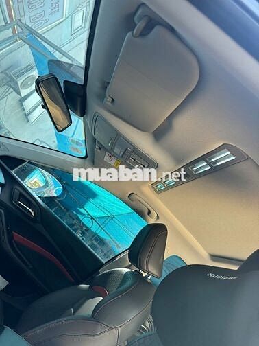 MG MG5 Lux Đen 10000 km