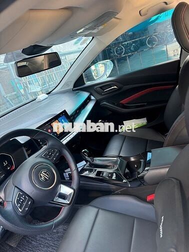 MG MG5 Lux Đen 10000 km
