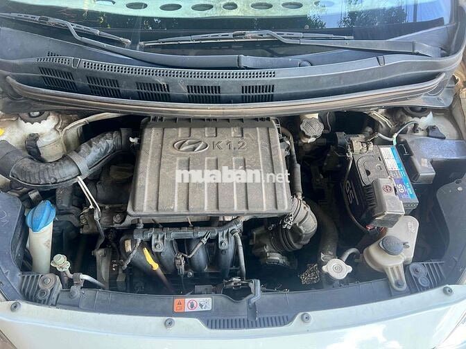 Hyundai i10 Trắng 150.000km