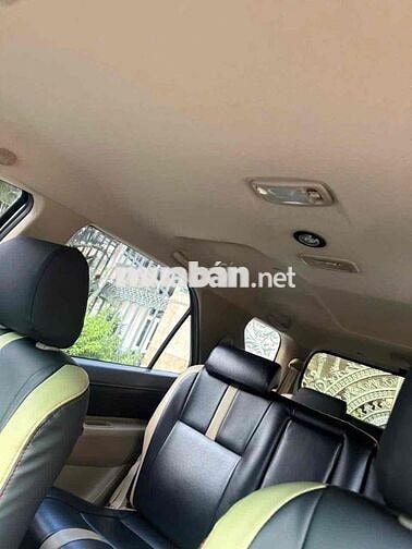 Toyota Fortuner 2014 Bạc