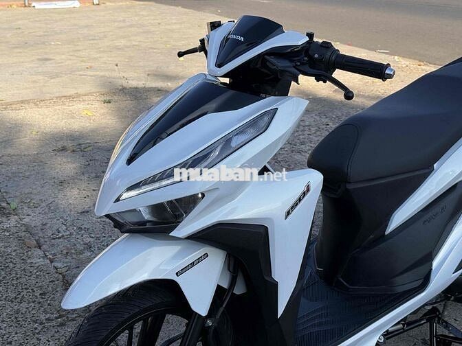 Honda Vario 150 Trắng