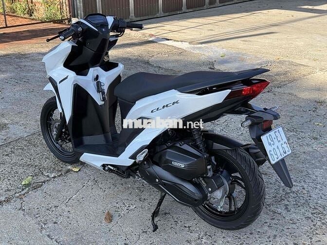 Honda Vario 150 Trắng