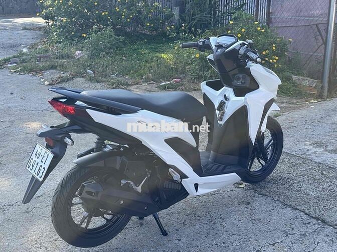 Honda Vario 150 Trắng
