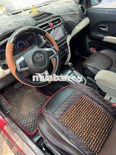 Bán đấu giá Toyota Rush đời 2021