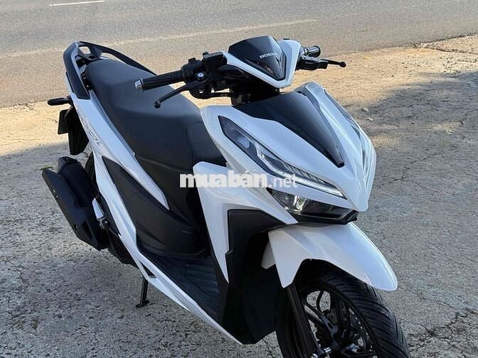 Honda Vario 150 Trắng
