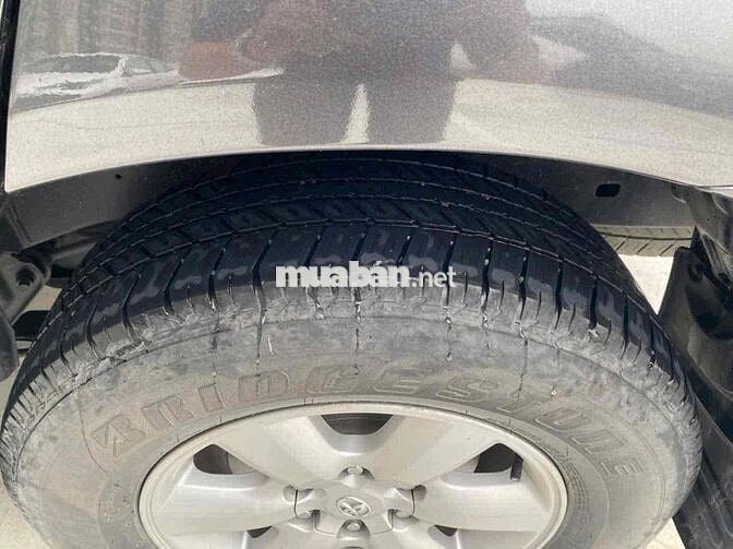 Toyota Fortuner 2009 2.7V AT 4x4