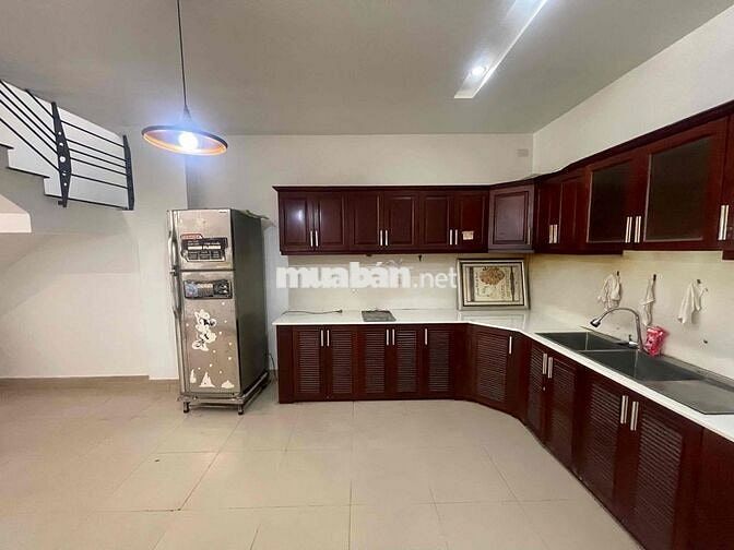 Phòng Mới - Có Bếp - Rộng 35m2 - Phòng Thoáng