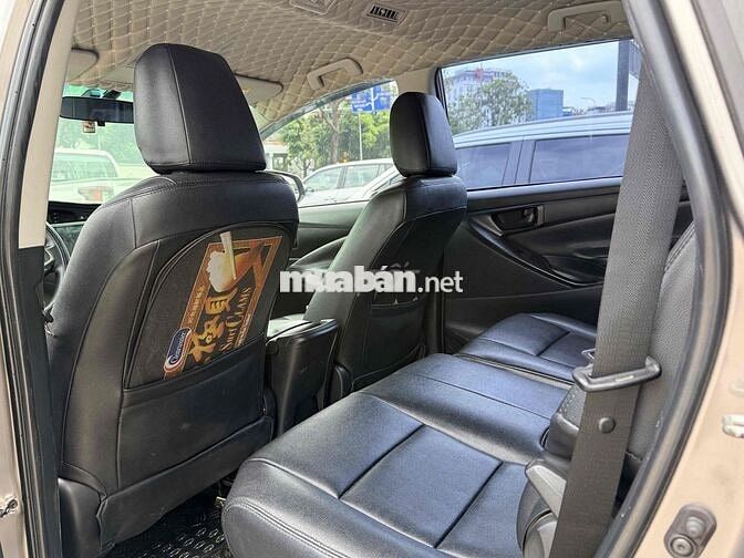Toyota Innova 2022 2.0E - màu Đồng - Xe Tại Hãng