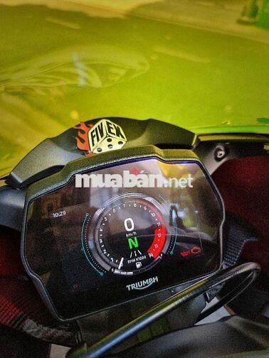 Triumph Speed Triple 1200RR Đỏ