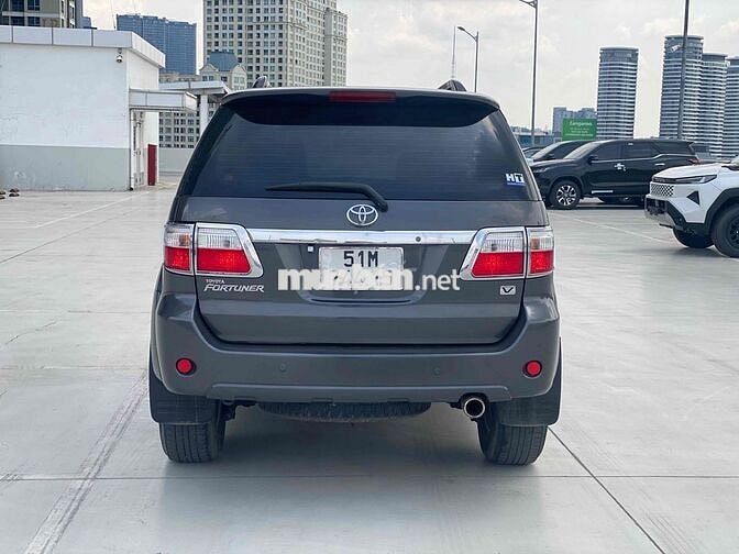 Toyota Fortuner 2009 2.7V AT 4x4